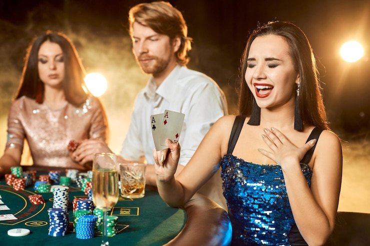 neko4d slot European Roulette live studio showing 37-number wheel, betting layout, and live dealer